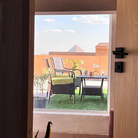 Ferienwohnung Boho Getaway With Pyramids View & Jacuzzi Giza Exterior foto